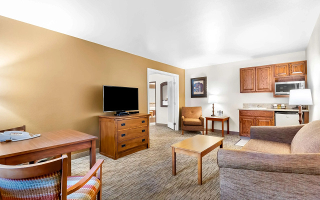 Double Suite
