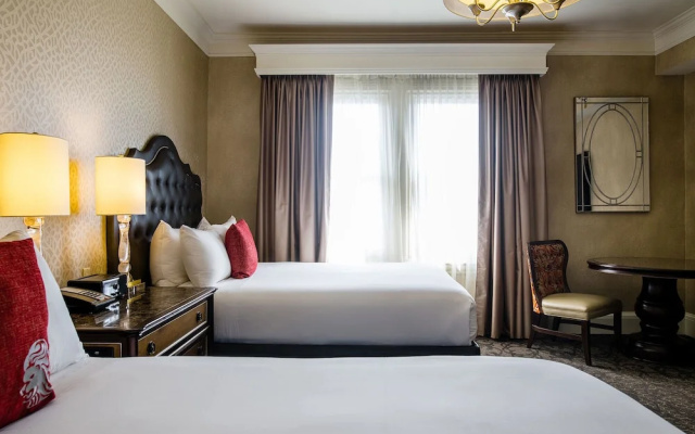 Superior Quadruple room