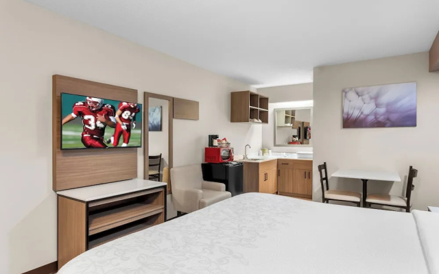 Deluxe Quadruple room with balcony