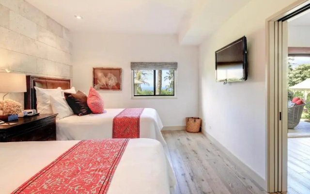 Luxury Quadruple Suite with garden view