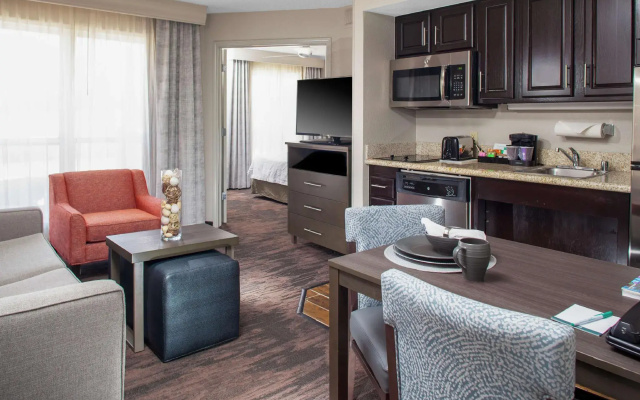 2 Bedrooms Double Suite