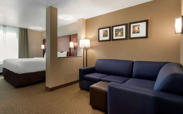 Double Suite