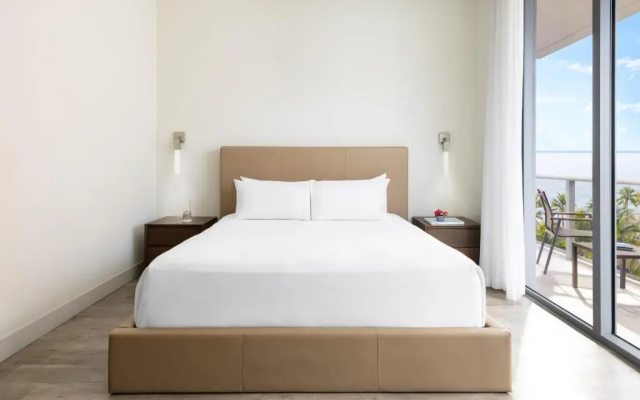 1 Bedroom Double Suite with balcony and with water view