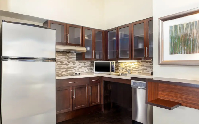 1 Bedroom Suite