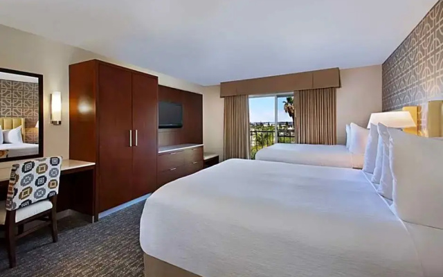 2 rooms Quadruple Suite