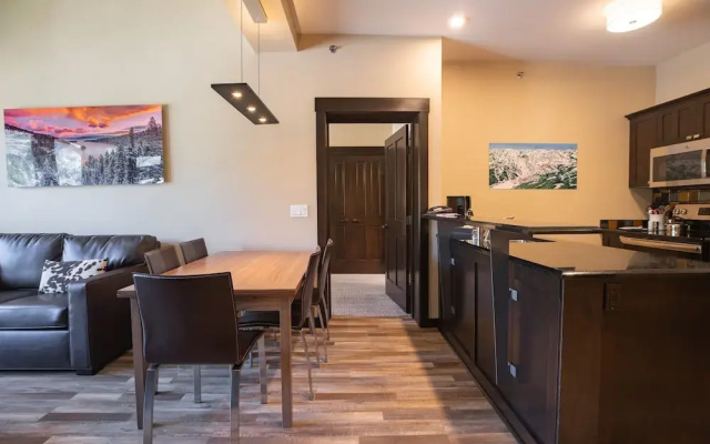 2 Bedrooms Premier room with balcony