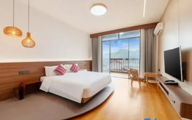 Standard Double room with view