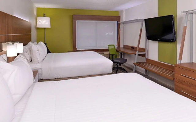 2 Bedrooms Quadruple Suite