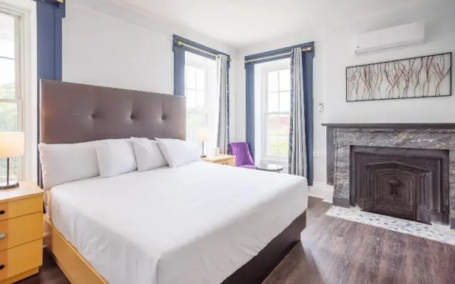 Premium room