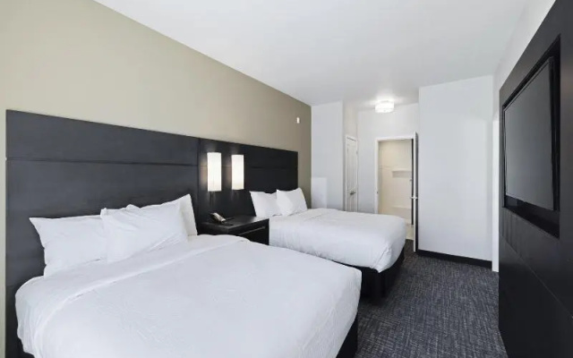 1 Bedroom Quadruple Suite