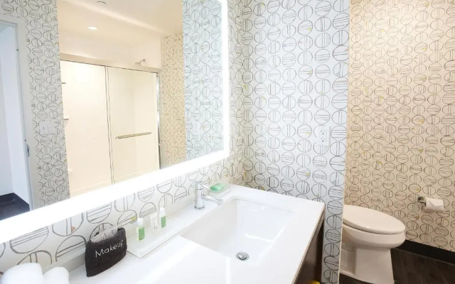 Premium room