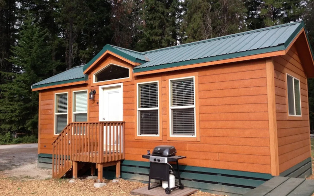 2 Bedrooms Cottage