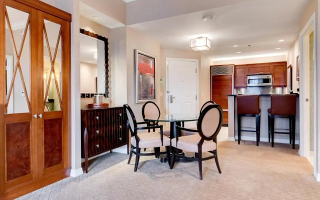 1 Bedroom Apartment with balcony