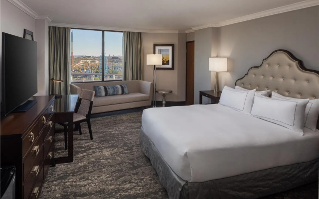 Double Suite
