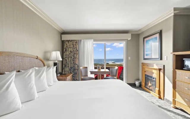 Standard room with balcony and with ocean view