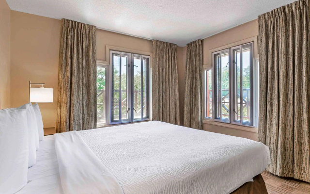 1 Bedroom Double Suite