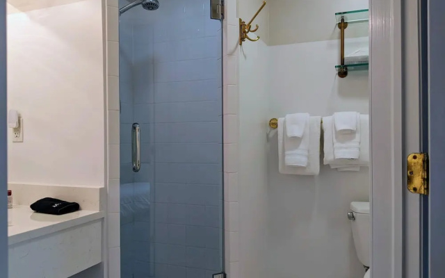 Double Suite with pool view