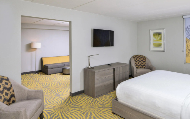 Double Suite