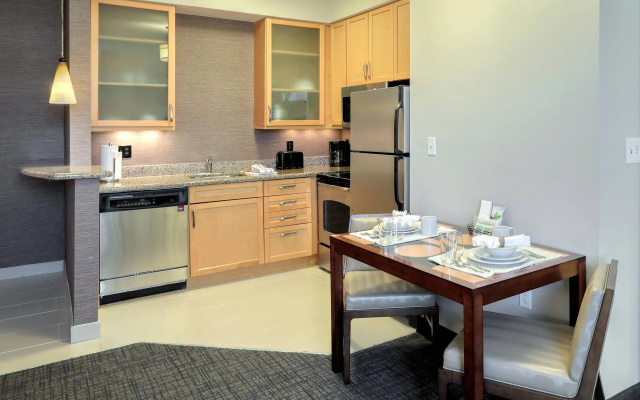 1 Bedroom Double Suite