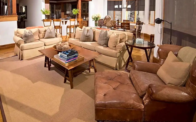 5 Bedrooms Standard room