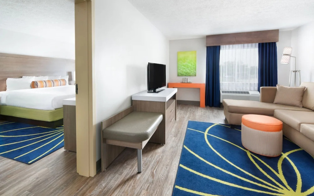 1 Bedroom Suite