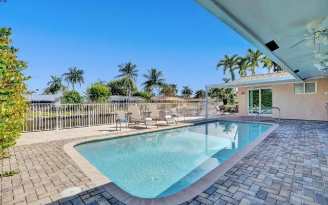 Deluxe Villa