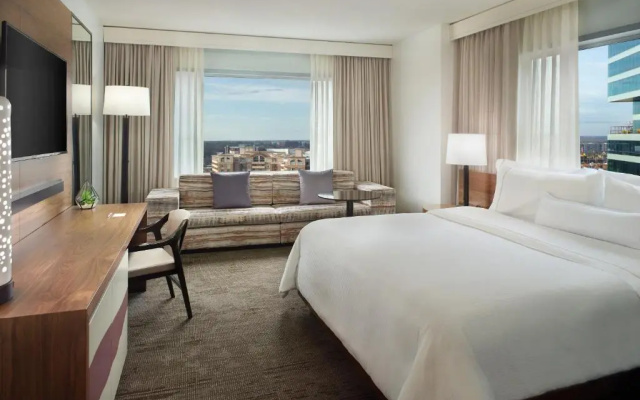 1 Bedroom Executive High Floor Double Suite