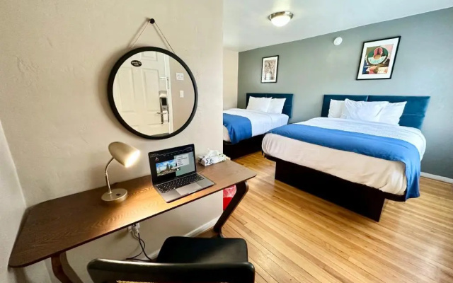Standard Quadruple room