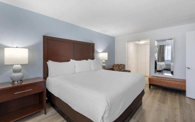 Double Suite