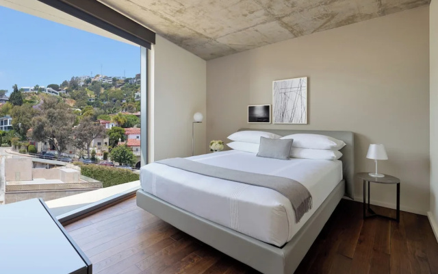 2 Bedrooms Suite Sunset