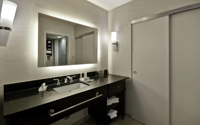 1 Bedroom Double Suite with balcony