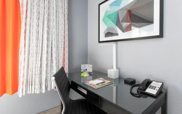 2 Bedrooms Suite