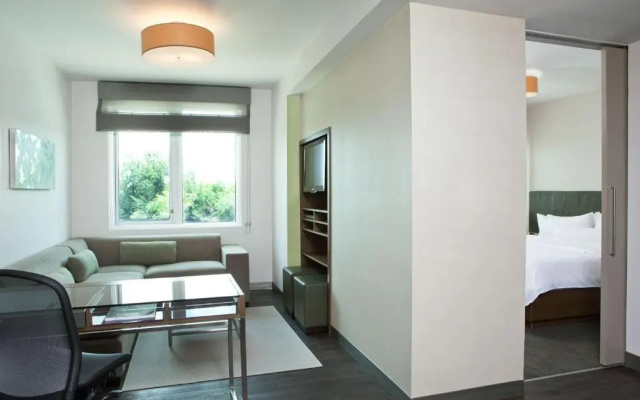 1 Bedroom Double Suite