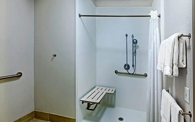 Deluxe Double Suite
