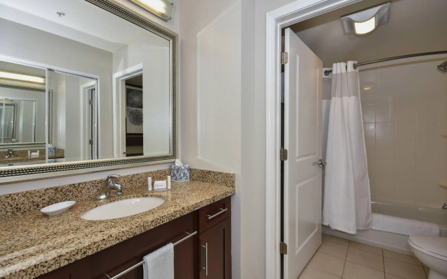 2 Bedrooms Suite