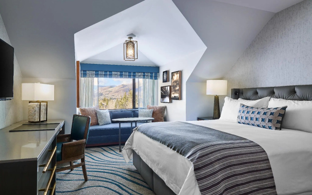 Double room with mountain view