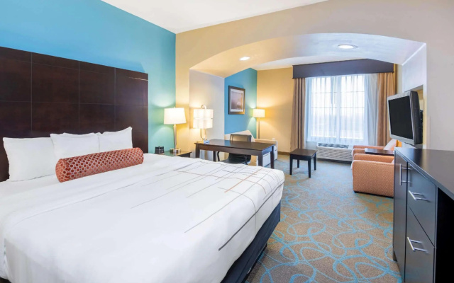 Deluxe Double Suite