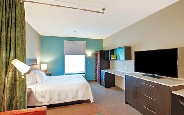 Hearing Accessible Double Suite