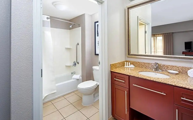 2 Bedrooms Quadruple Suite