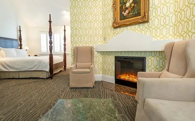 Superior room