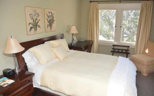 Standard room with sunrise view