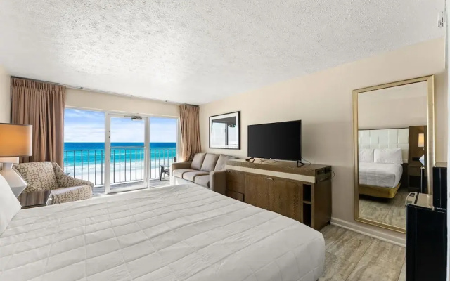 Suite with balcony