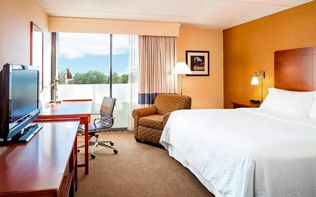 Deluxe Double room with city view