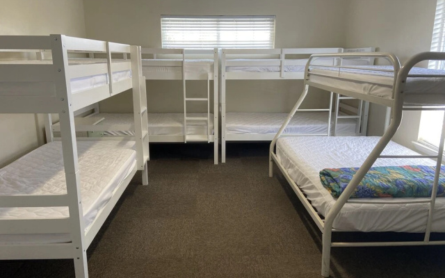 3 Bedrooms Family Cottage