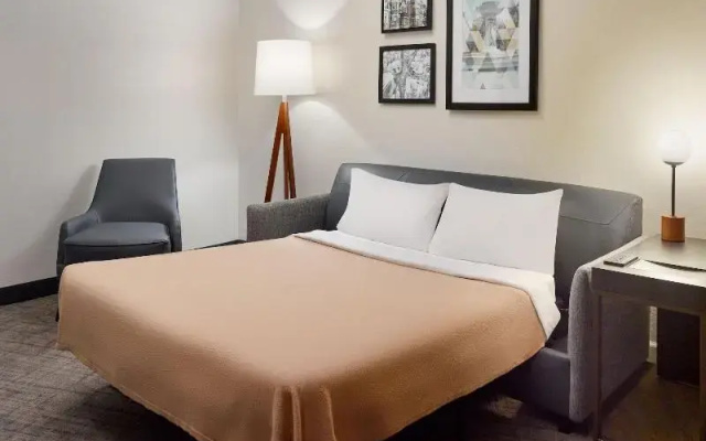 1 Bedroom Double Suite