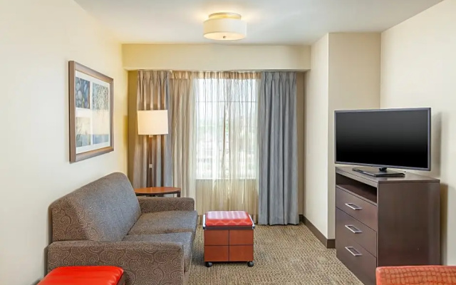 2 Bedrooms Sextuple Suite