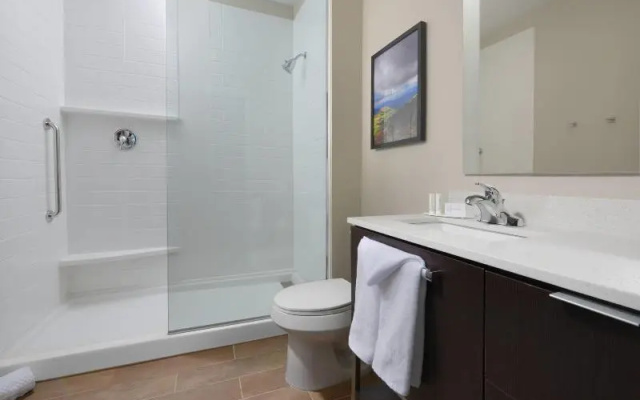 Quadruple Suite