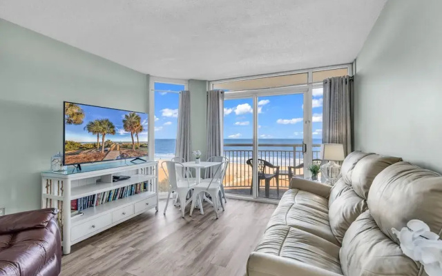 1 Bedroom Standard room with balcony and with ocean view