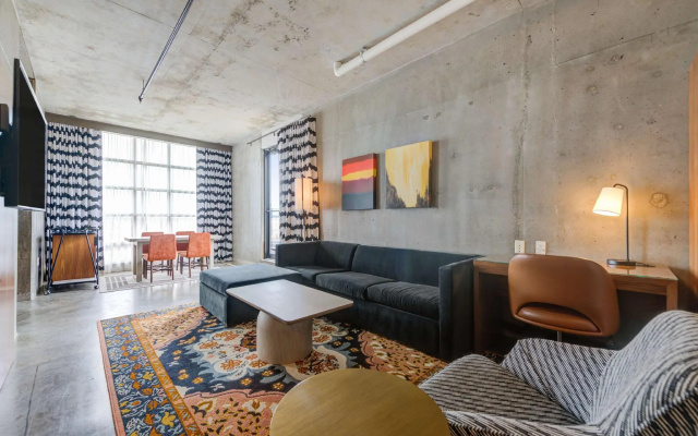 Double Suite