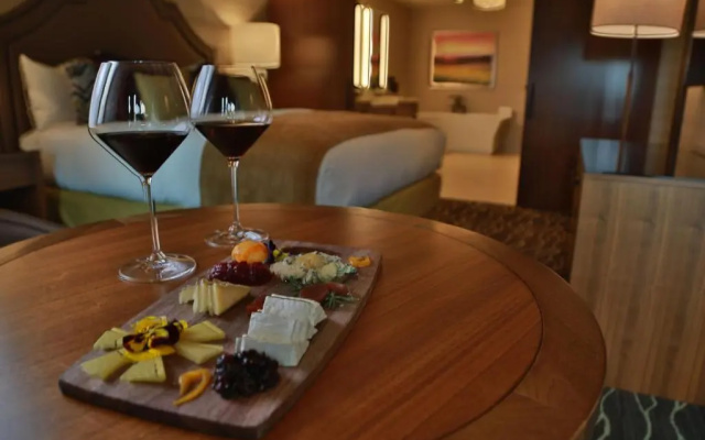 Deluxe Double Suite